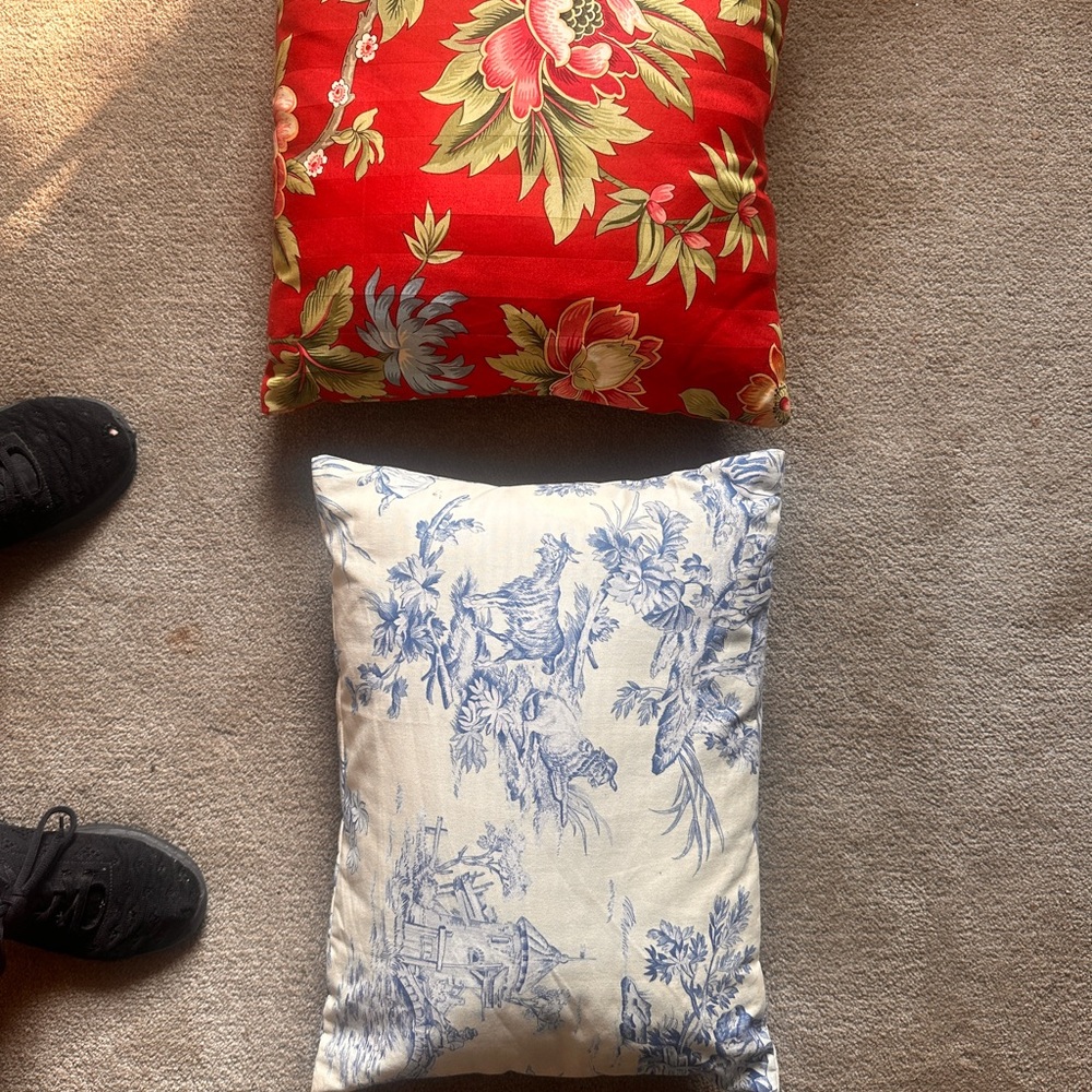 Red Floral & Blue Toile Decorative Throw Pillow Duo